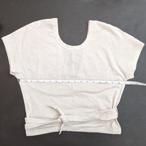 NWOT It's a Tie Tee in White Opal